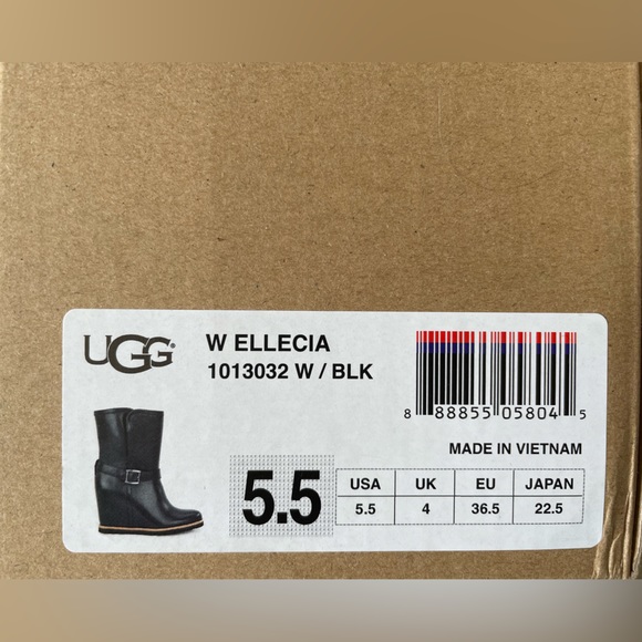 Ugg Ellecia wedge boot - Picture 7 of 8